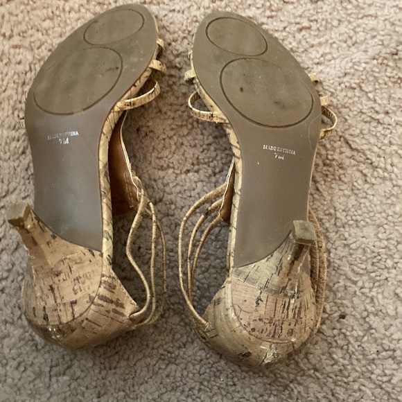 New York Transit ladies sandals. Excellent condition - Picture 4 of 5